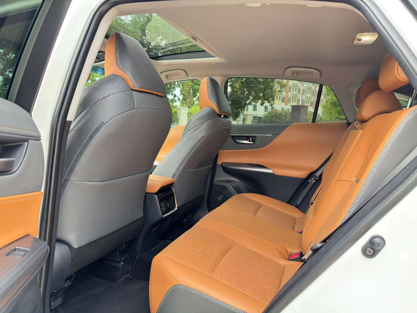 Toyota Venza (9) Toyota Venza (9)