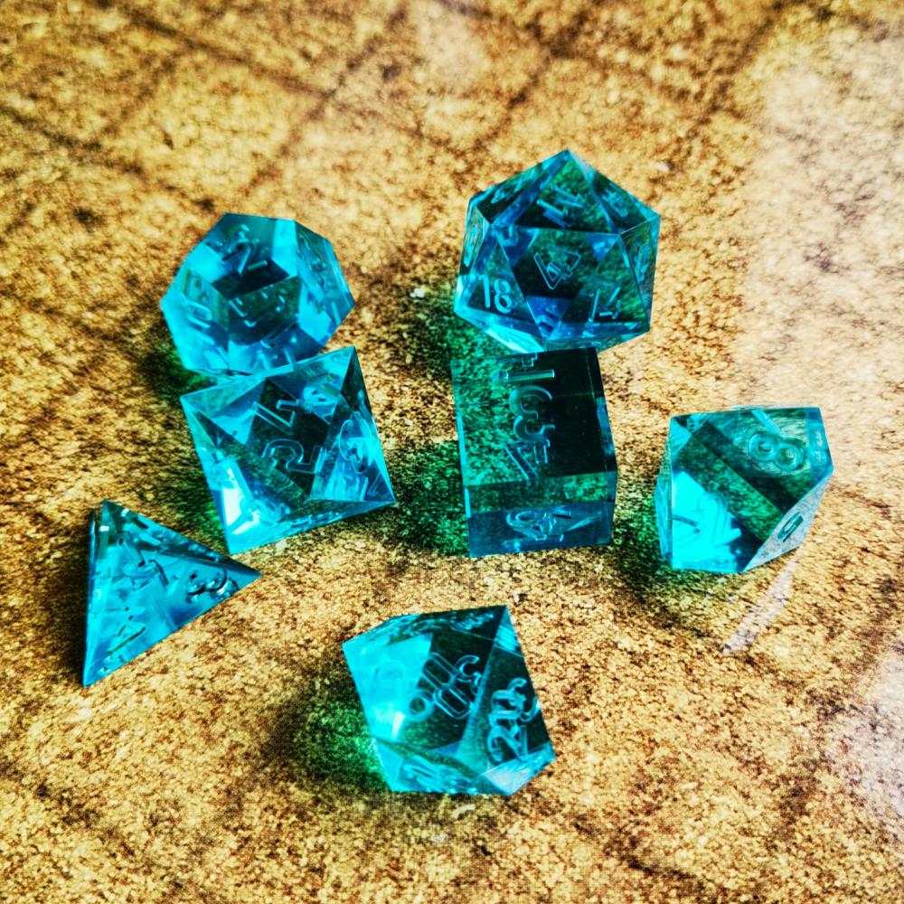 Crystal Unpainted Sharp Edged Dnd Dice Set 8 Crystal Unpainted Sharp Edged Dnd Dice Set 8