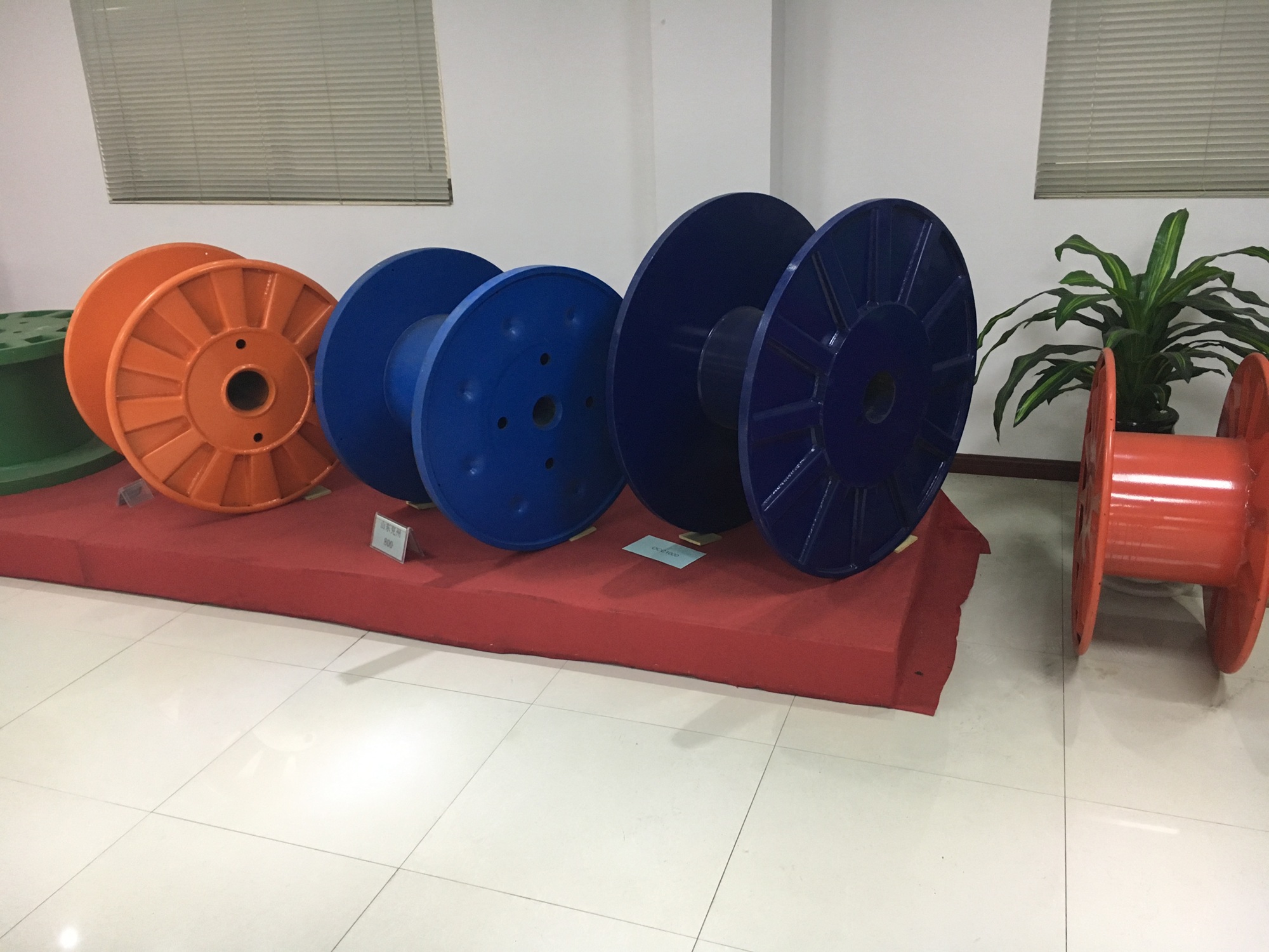 I-shaped Spool I-shaped Spool