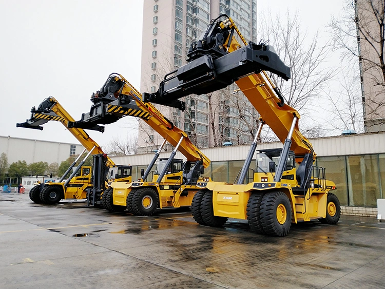 XCMG-Official-45ton-Container-Reach-Stacker-Price-Xcs45 (3) XCMG-Official-45ton-Container-Reach-Stacker-Price-Xcs45 (3)