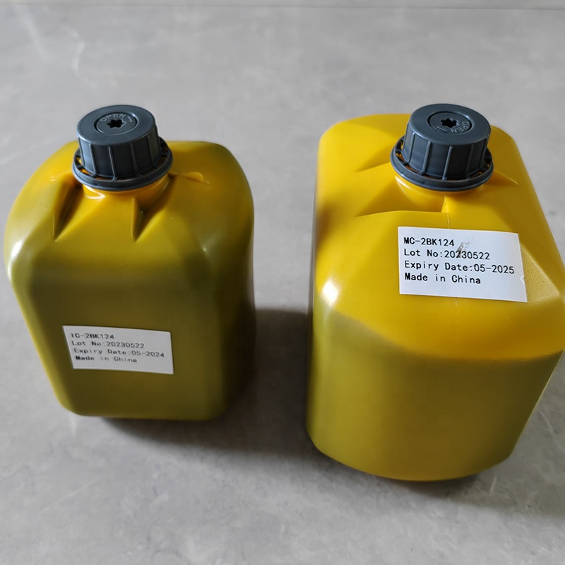 Domino AX series 825ML ink make up with RFID CHIP TAG IC-2BK124 MC-2BK124 for Domino AX150i AX350i AX550i CIJ inkjet printer2 Domino AX series 825ML ink make up with RFID CHIP TAG IC-2BK124 MC-2BK124 for Domino AX150i AX350i AX550i CIJ inkjet printer2