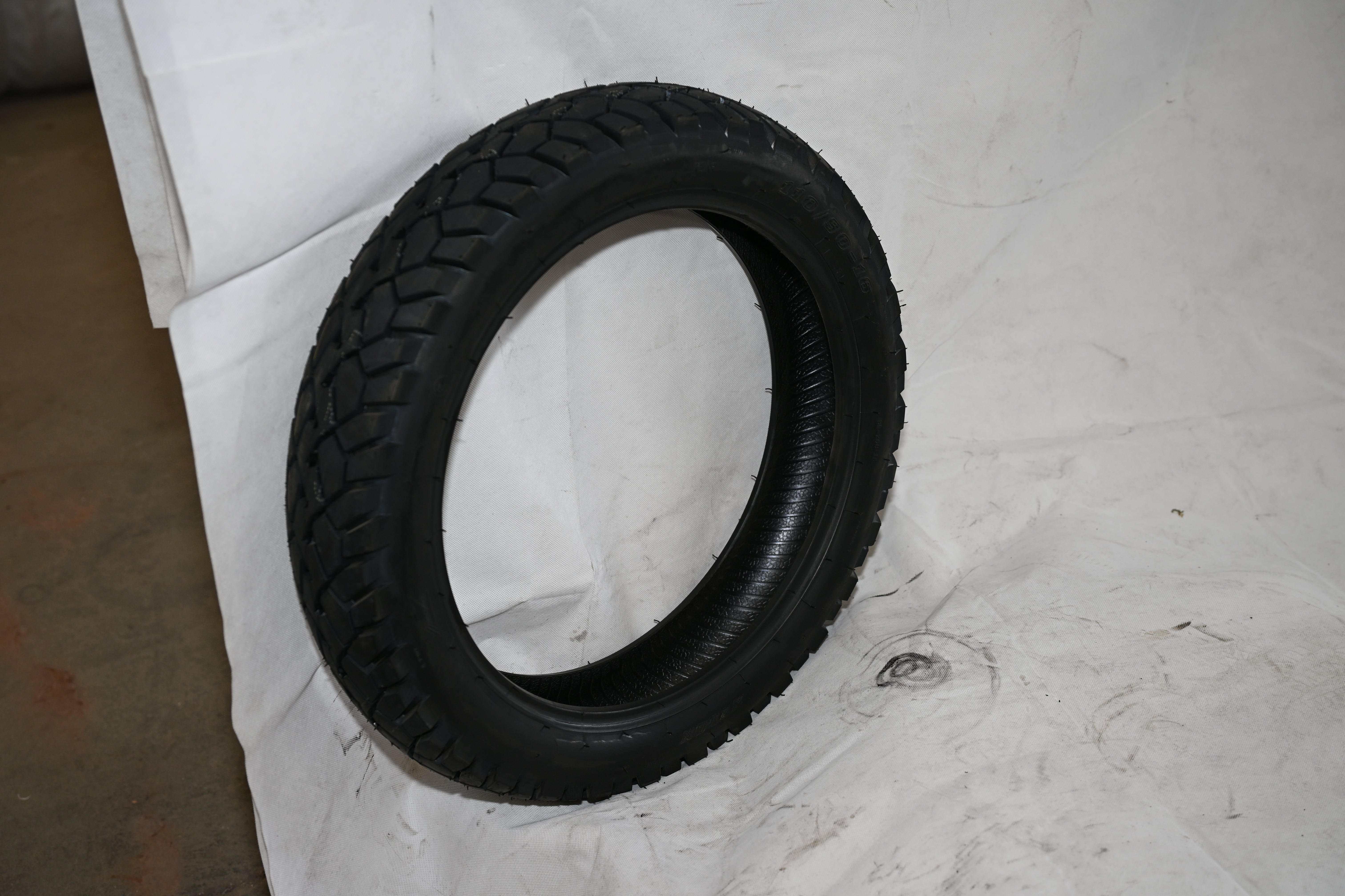 Electric tricycle tire Electric tricycle tire