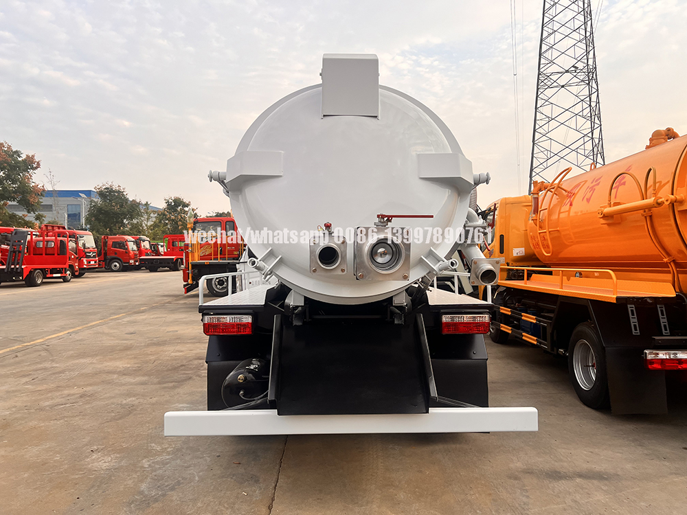 suction sewage truck 1 suction sewage truck 1