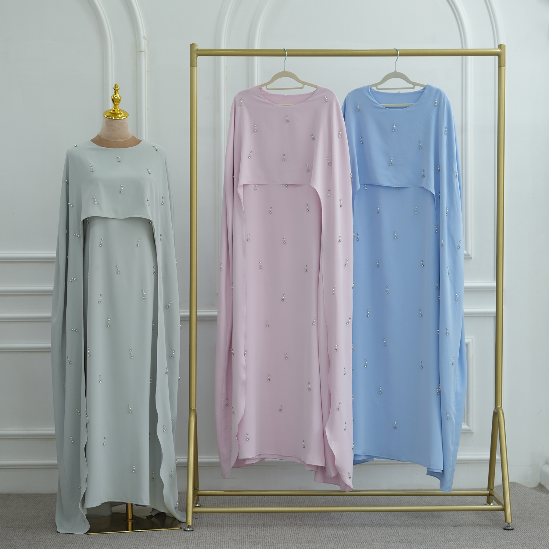 Pearl Embellished Cape Abaya Set Pearl Embellished Cape Abaya Set