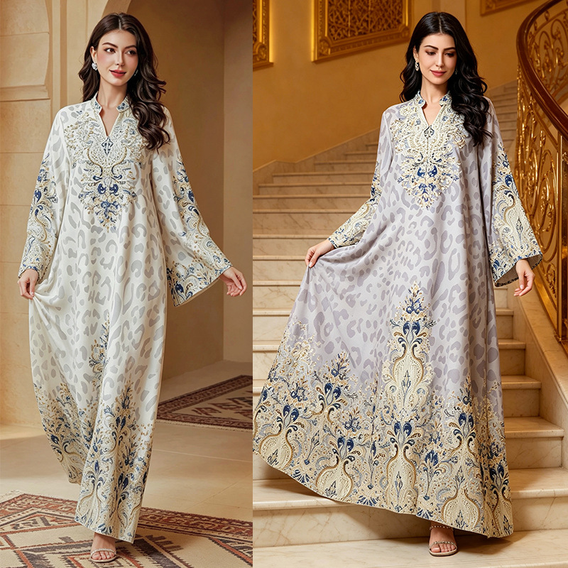 Printed Abaya Dress with Rhinestone Embellishment Detail Printed Abaya Dress with Rhinestone Embellishment Detail