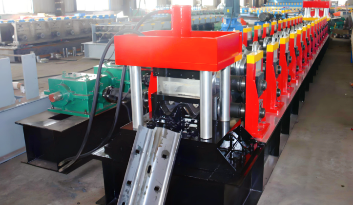 Roll forming machine Roll forming machine