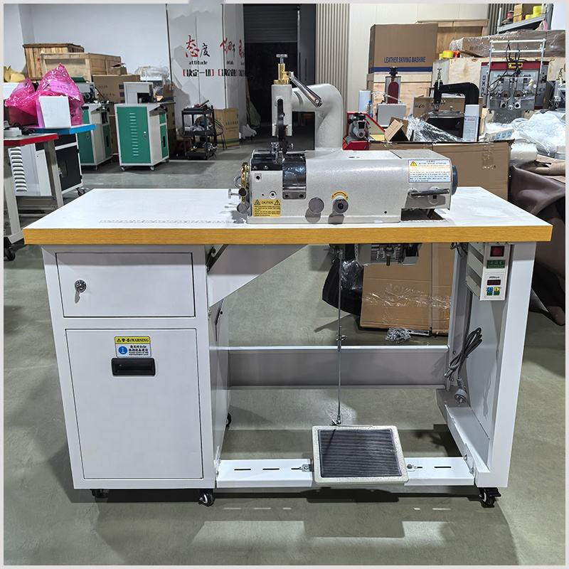 DL-7506B Multifunction Round Knife Skiving Machine Leather Skiver Shoe Making Machine for Leather Craft (5) DL-7506B Multifunction Round Knife Skiving Machine Leather Skiver Shoe Making Machine for Leather Craft (5)