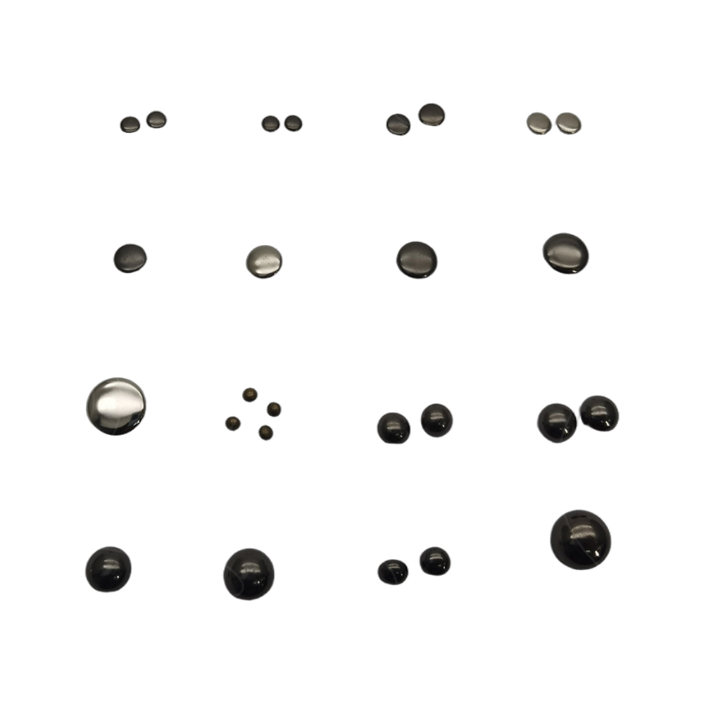 Multi-sized snap fastener for garment Multi-sized snap fastener for garment