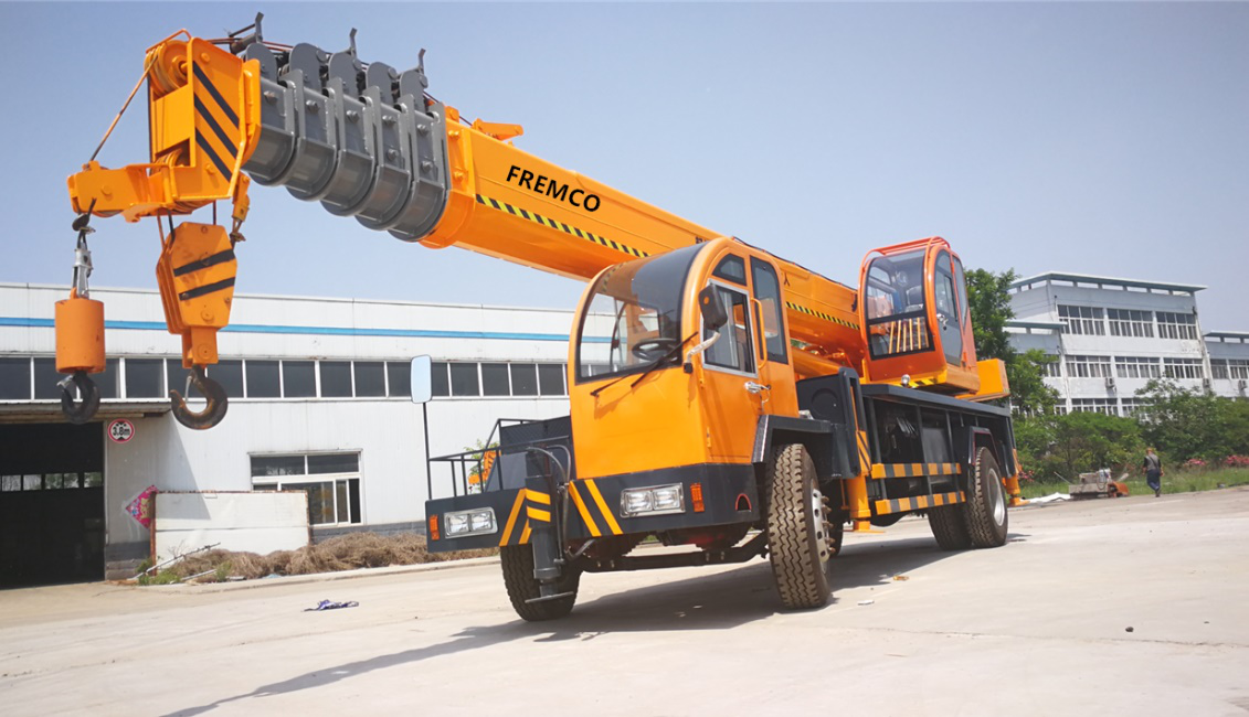 12 Tons Crane