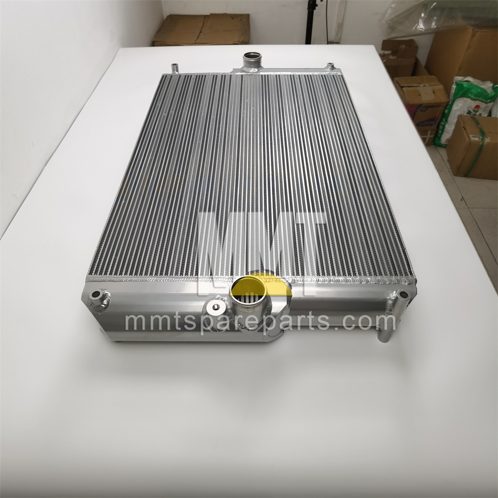 Radiator 256-5310 Radiator 256-5310