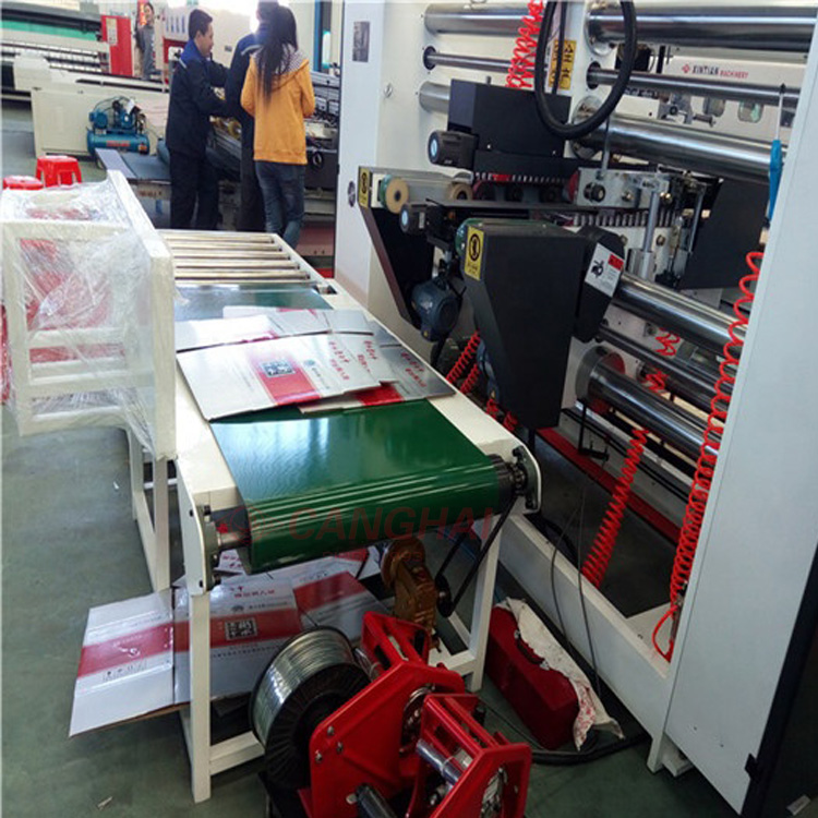 Double servo semi-automatic stitching machine4 Double servo semi-automatic stitching machine4