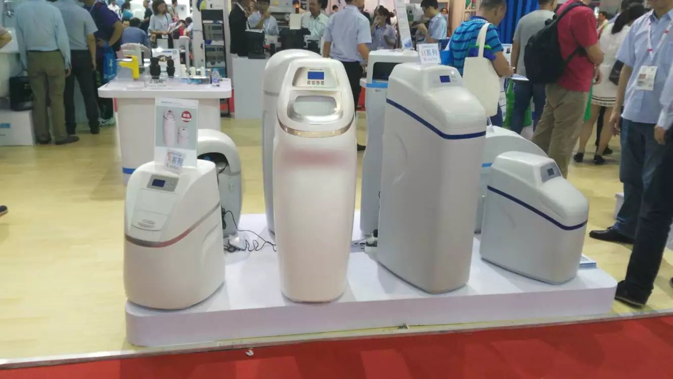 WATER SOFTENING SHOW