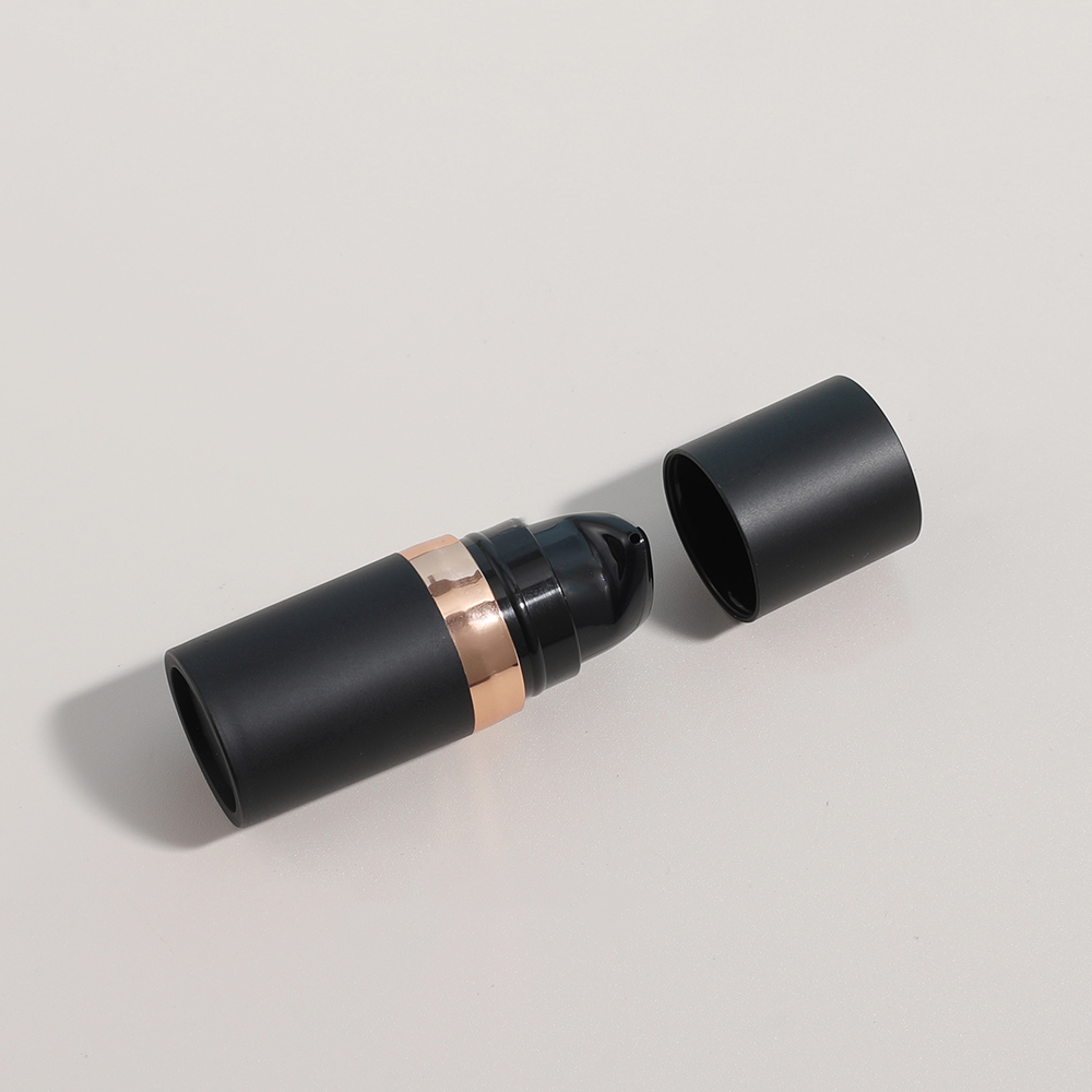 Good quality black plastic bottle cosmetic vacuum airless pump bottle3 Good quality black plastic bottle cosmetic vacuum airless pump bottle3