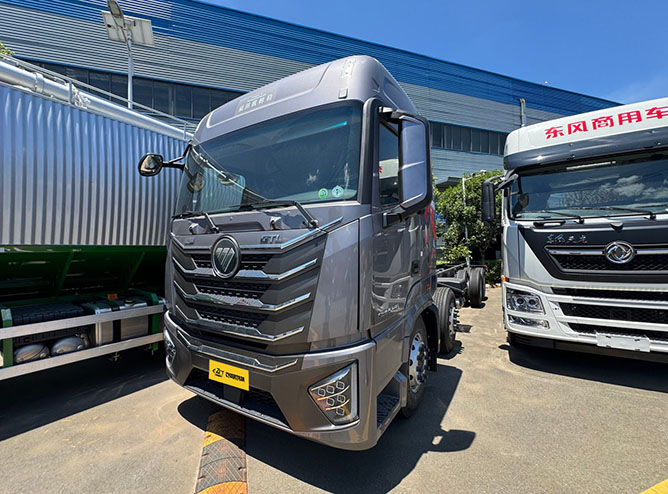 Foton Auman GTL Star Wing AMT Tractor Foton Auman GTL Star Wing AMT Tractor