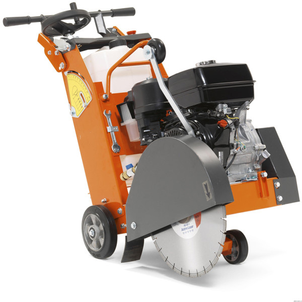 Concrete cutting machine