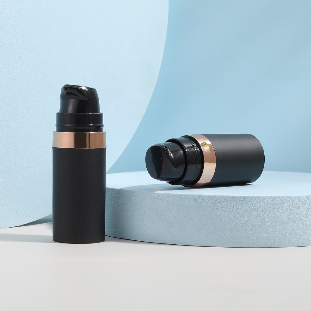 Good quality black plastic bottle cosmetic vacuum airless pump bottle5 Good quality black plastic bottle cosmetic vacuum airless pump bottle5