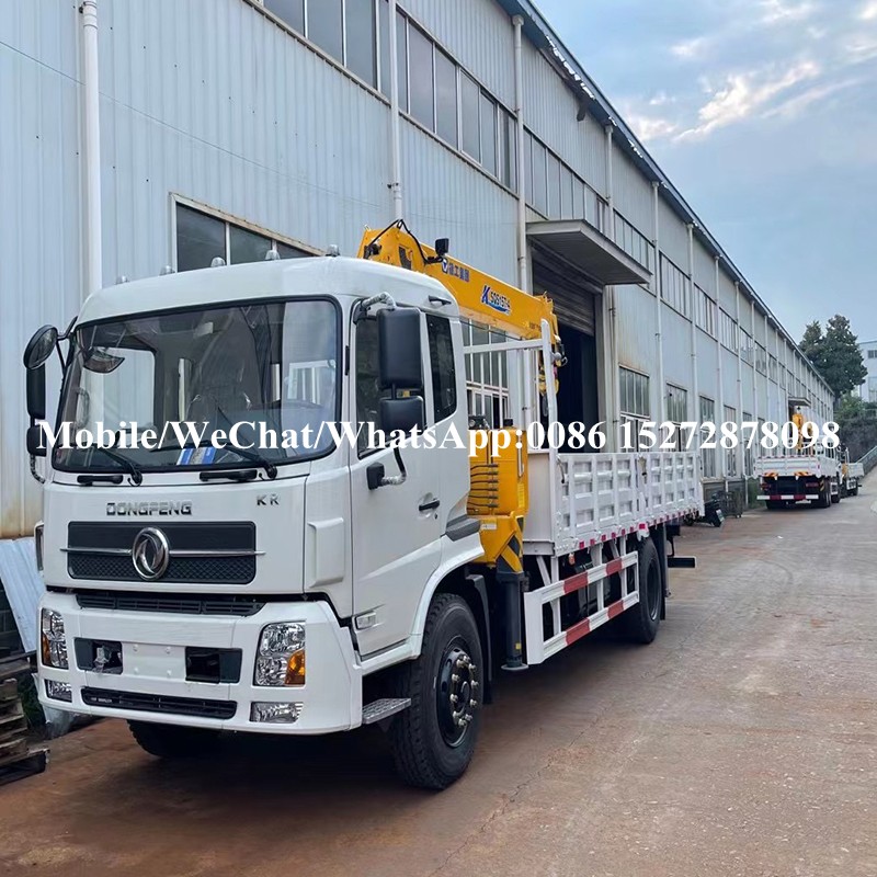 Truck Mounted Crane (3) Truck Mounted Crane (3)