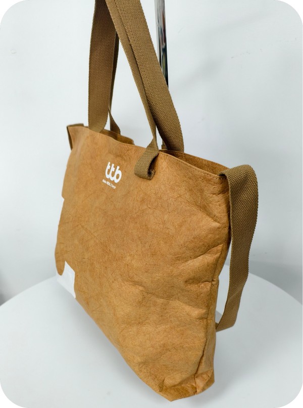 Simple and fashionable DuPont paper handbag Simple and fashionable DuPont paper handbag