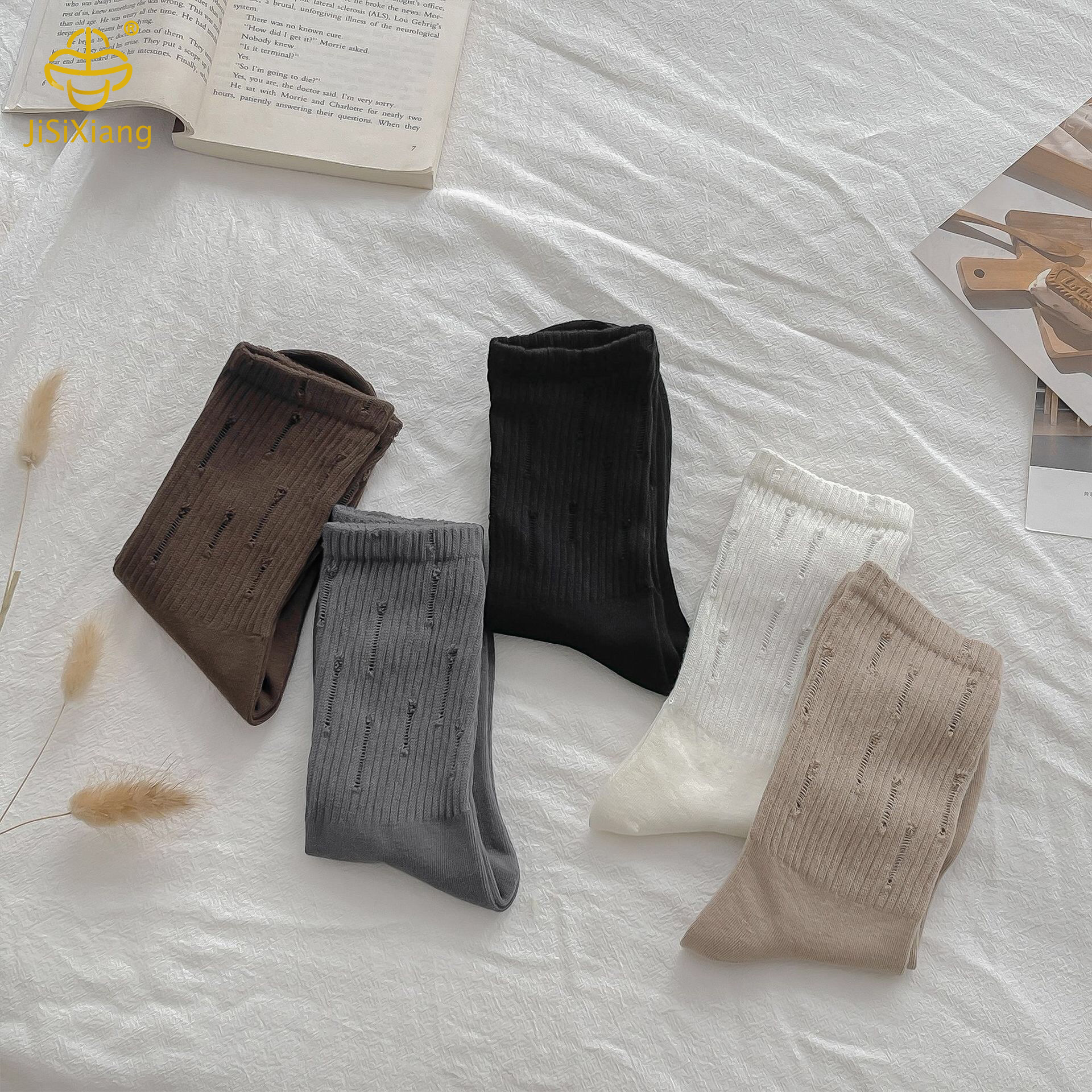 Korean version of hole sock Korean version of hole sock