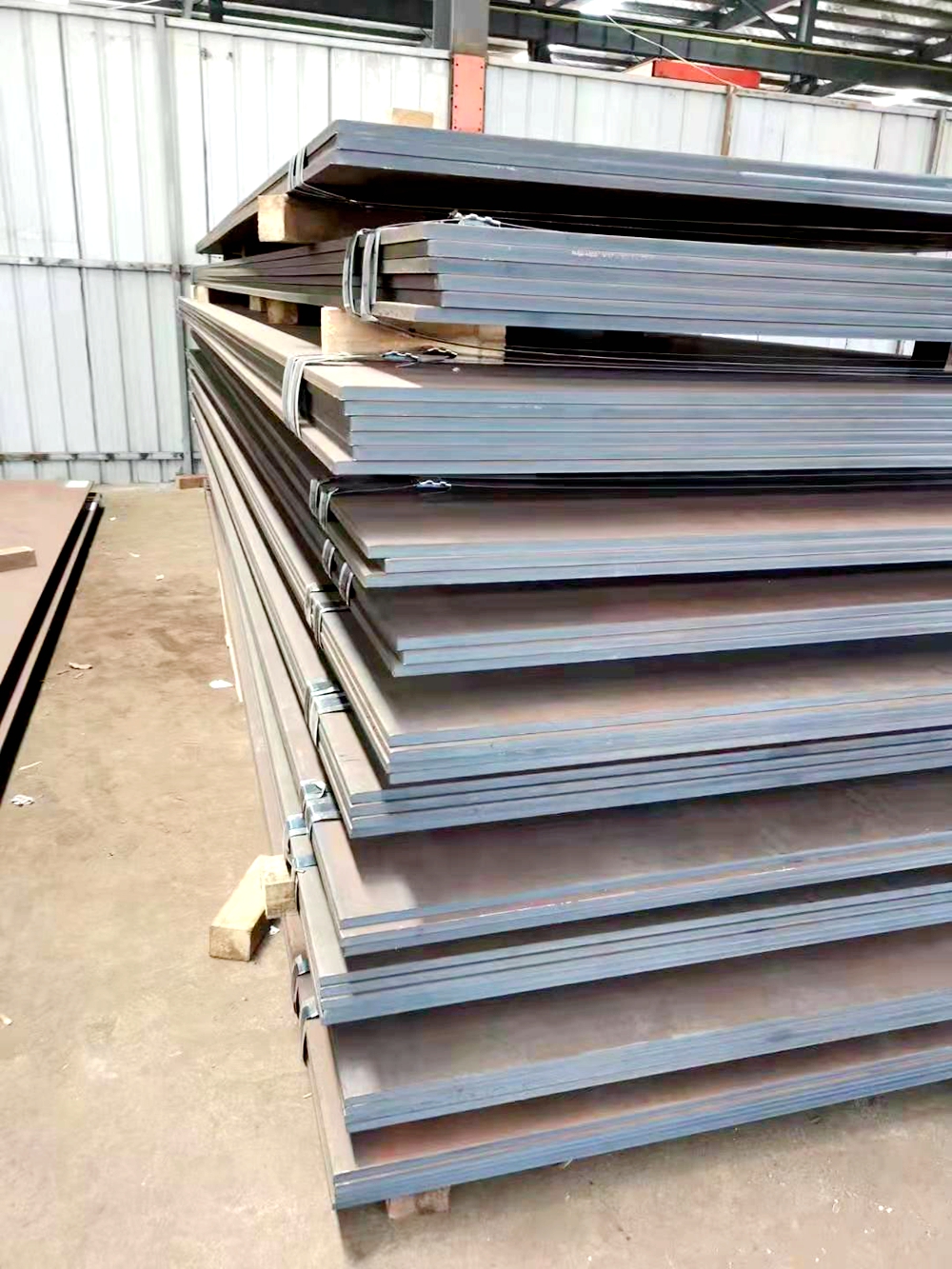  quenched and tempered steel plate (1)