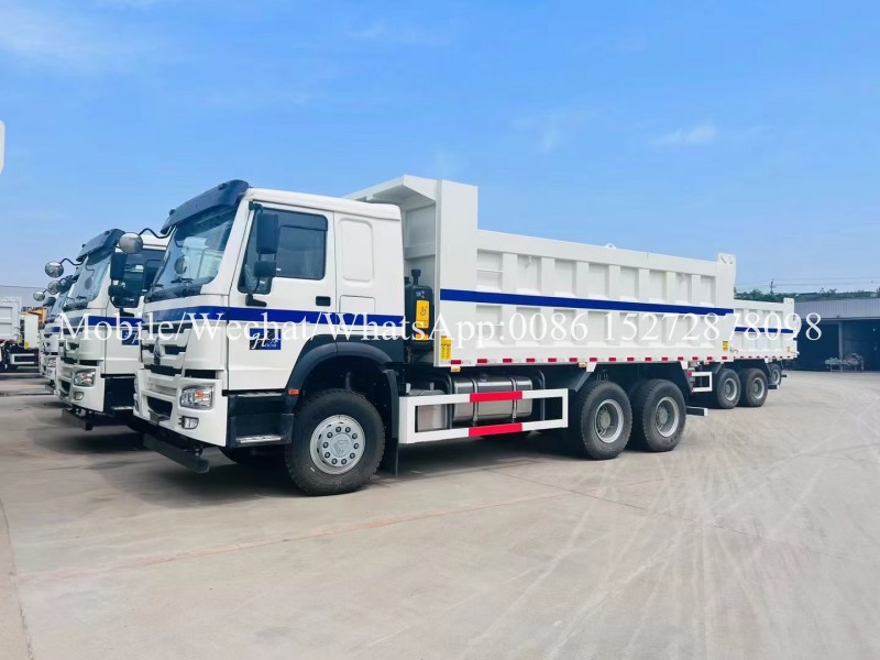 HOWO Dump Truck (8) HOWO Dump Truck (8)