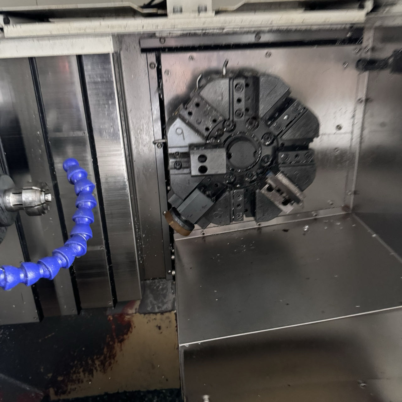 Yuanfang Intelligent CNC Lathe Yuanfang Intelligent CNC Lathe