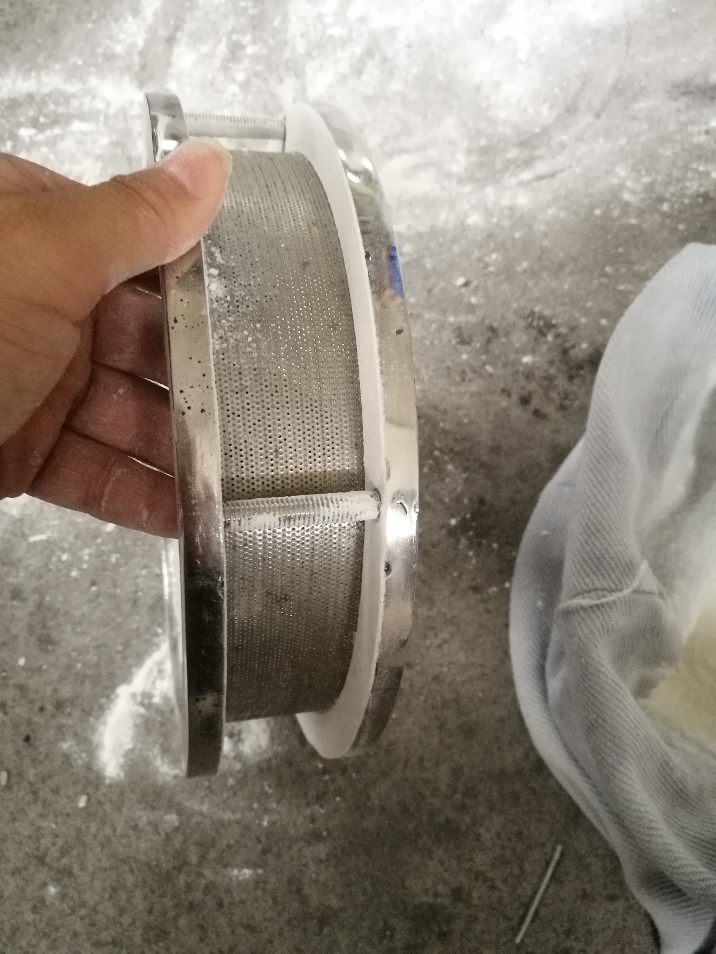 grinder sieve grinder sieve