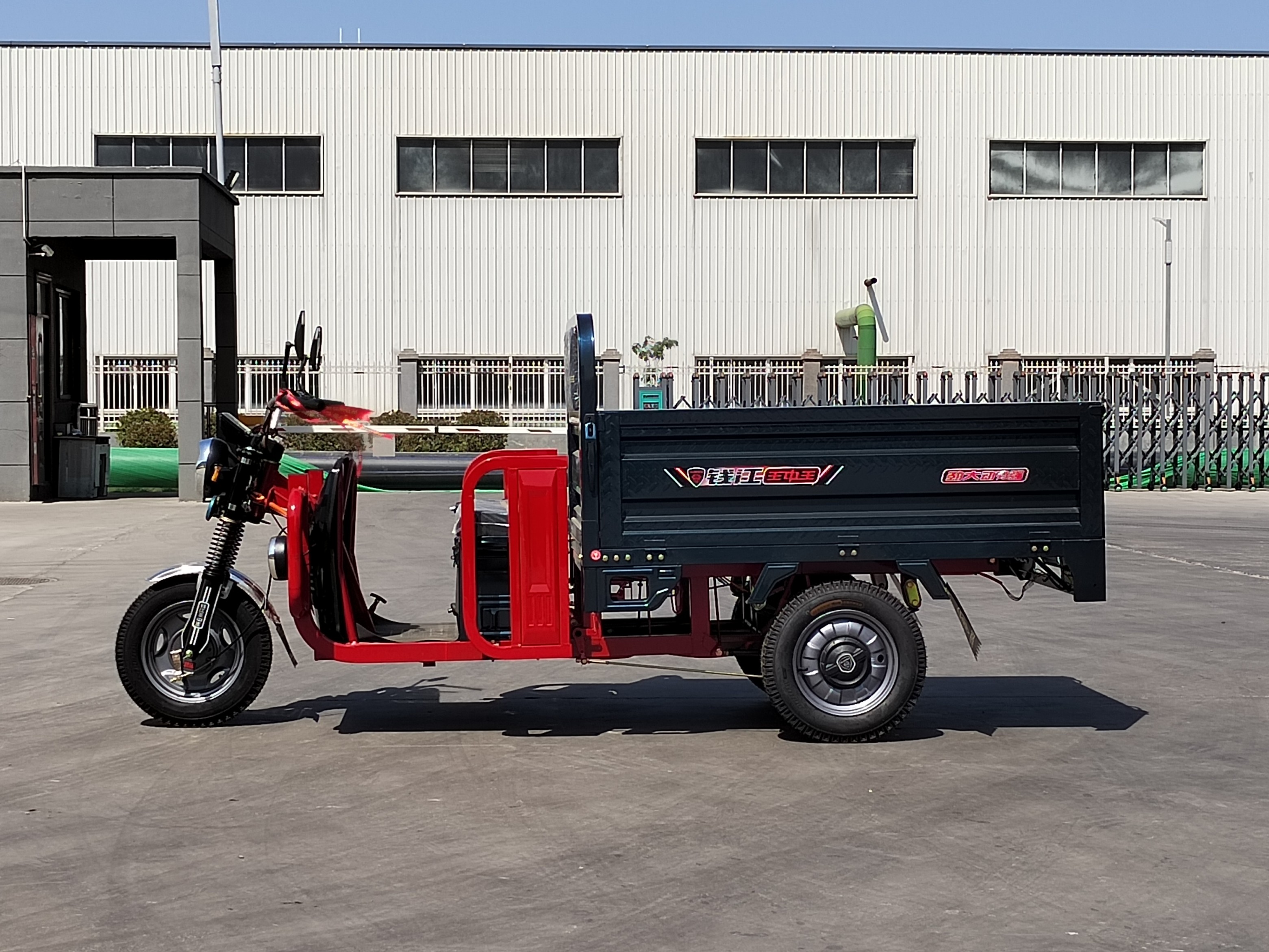 Orchard electric tricycle Orchard electric tricycle