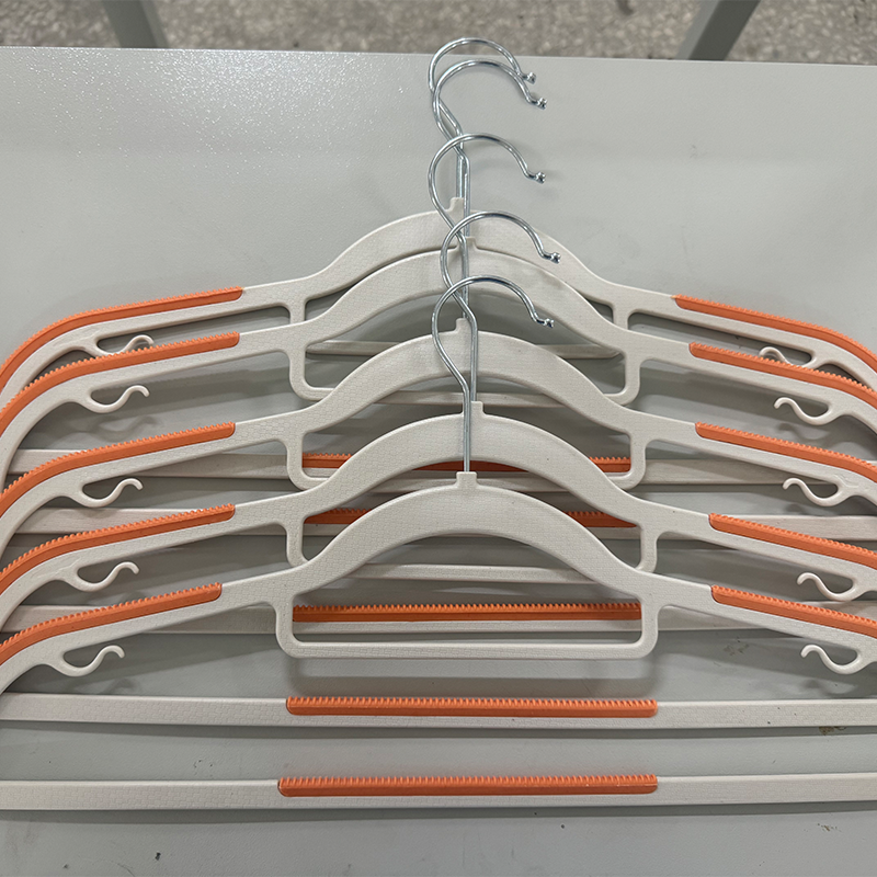 Plastic Hanger Making Machine Plastic Hanger Making Machine