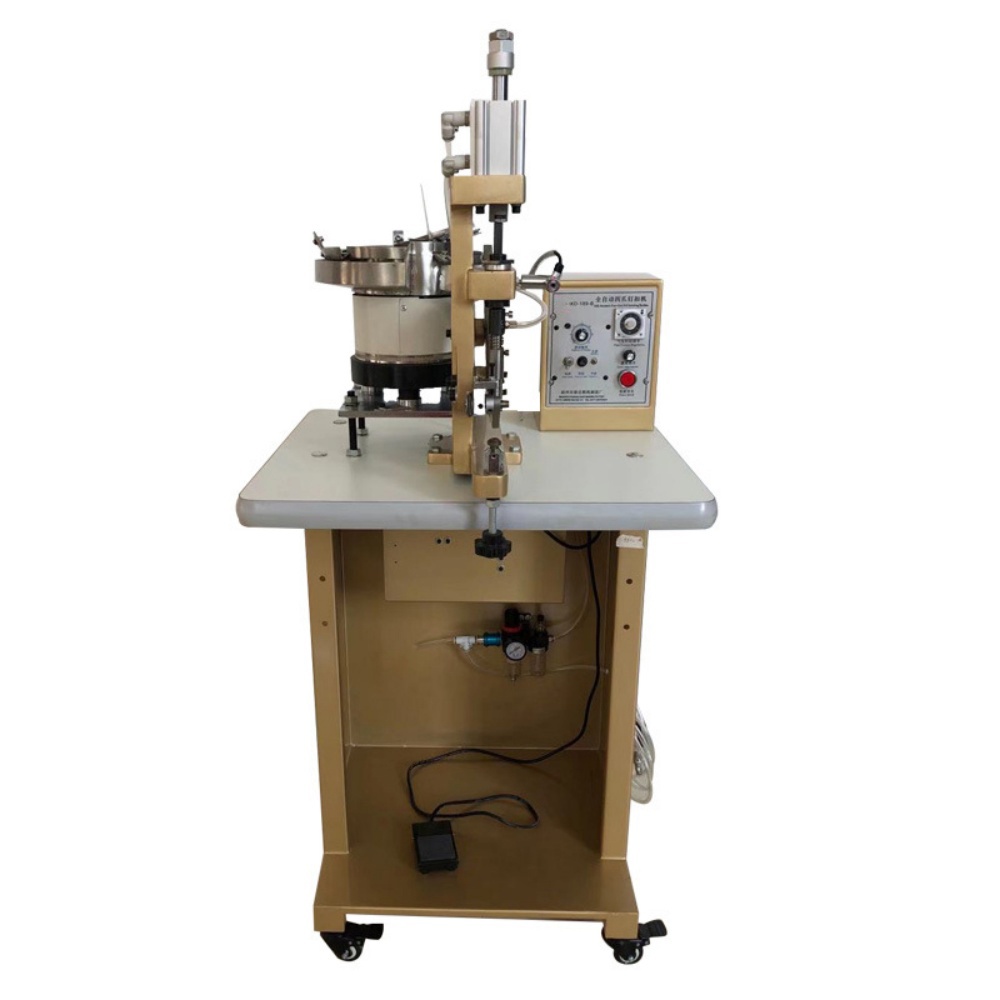 KD-189-B Automatie Four-claws Nail Attaching Machine (both for round and square shapes) (2) KD-189-B Automatie Four-claws Nail Attaching Machine (both for round and square shapes) (2)