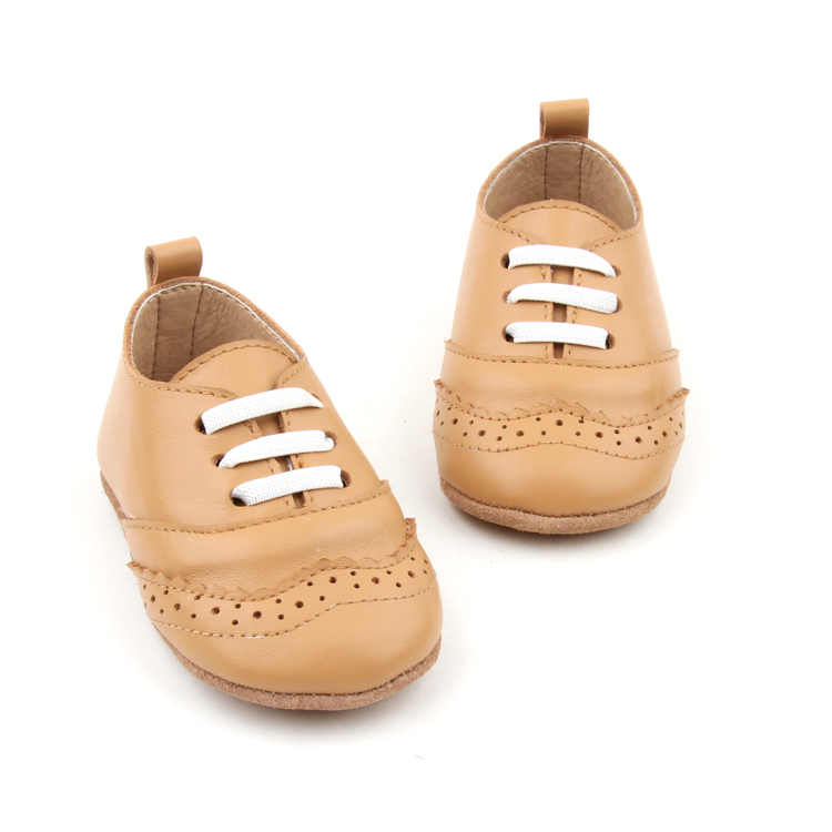 Kasut kasual Casual Shoes