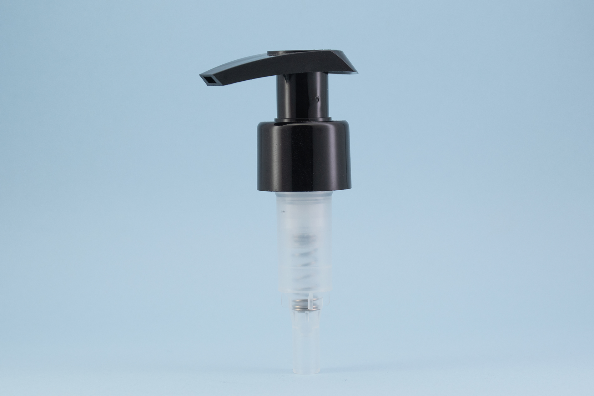 24/410 black smooth lotion dispenser pump with left-right lock 24/410 black smooth lotion dispenser pump with left-right lock