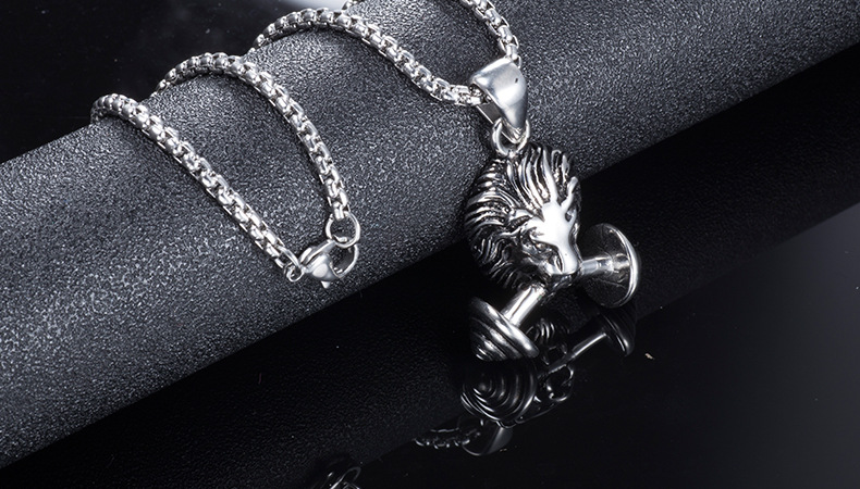 ライオンバーベルペンダントネックレス Lion Barbell Pendant Necklace