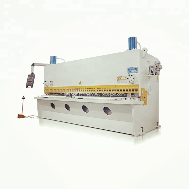 cisalhamento hidráulico de corte-metal-guilhotina used-automatic-guillotine-metal-cutting-hydraulic-shearing