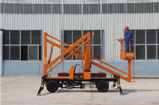 Self-drive Articulating Boom Lift