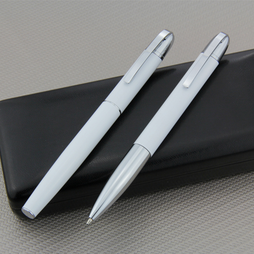 ball pen and roller pen with a hinged clip