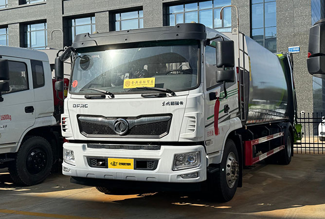 Large sanitation garbage truck Large sanitation garbage truck