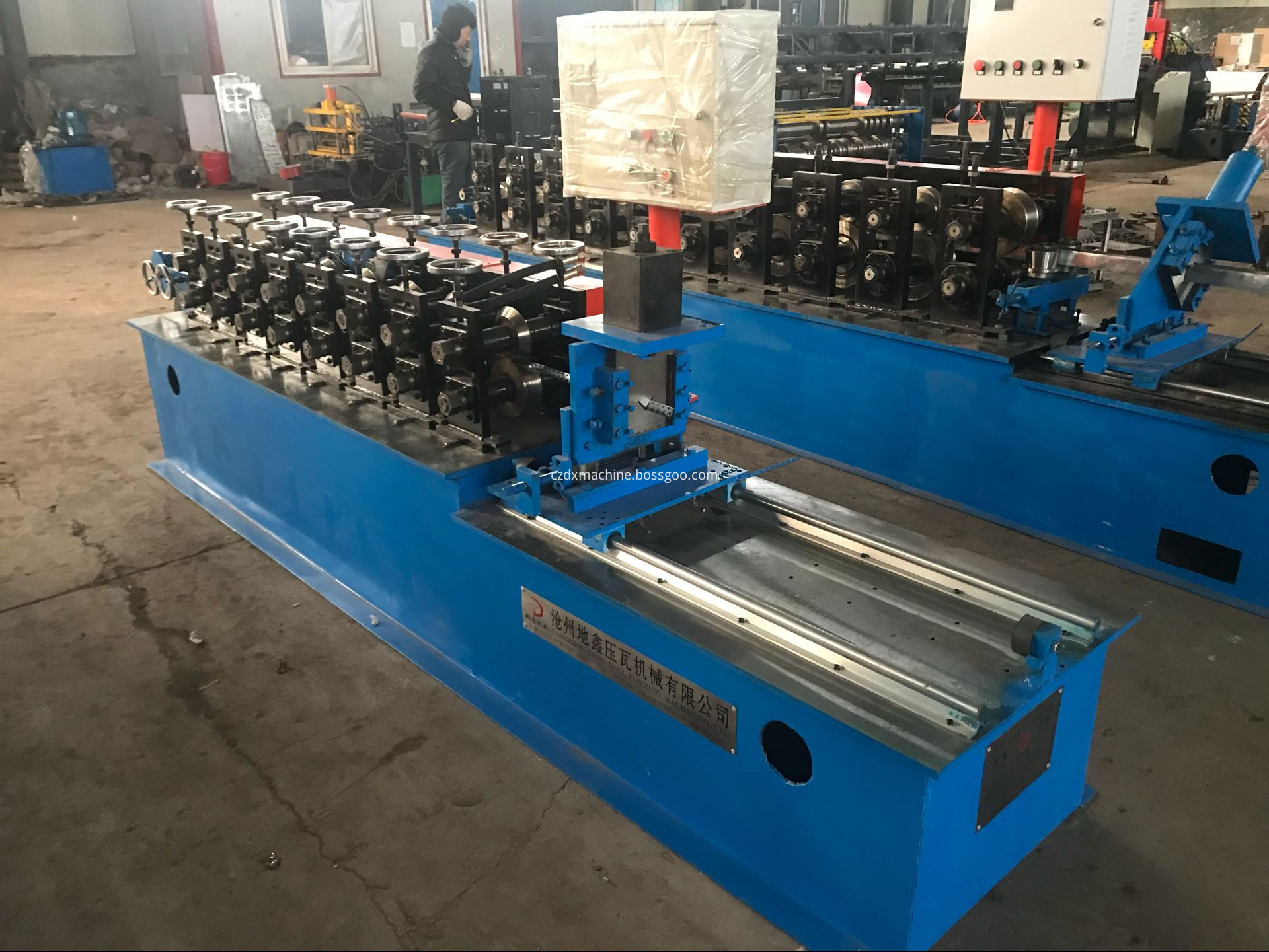 New type Light keel roll forming machine New type Light keel roll forming machine