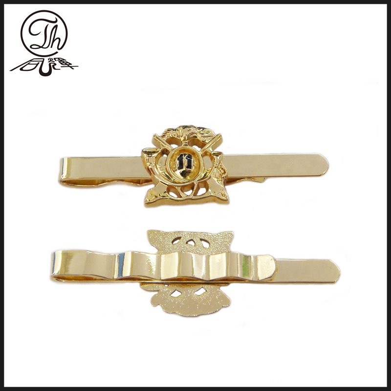 Gold Destroyer tie pin metal