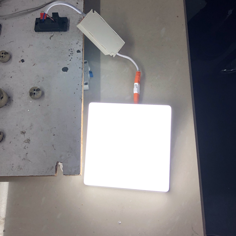 acender light up