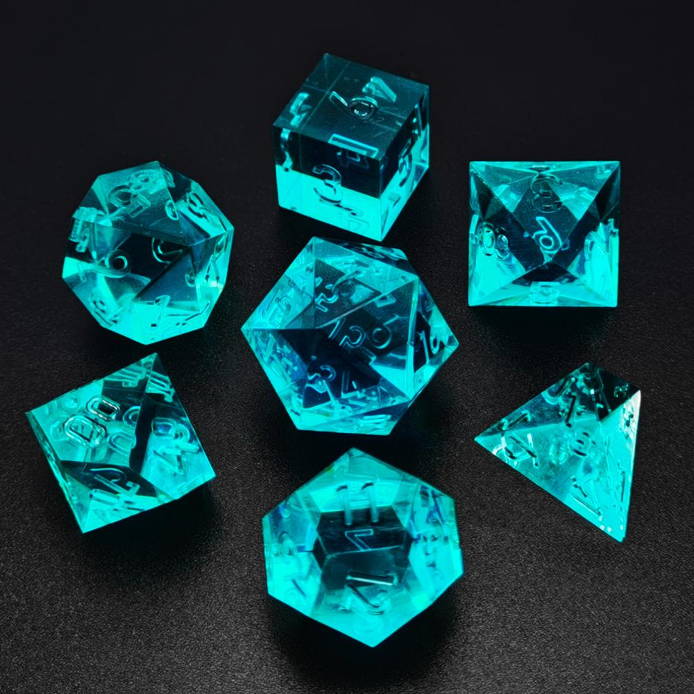 Crystal Unpainted Sharp Edged Dnd Dice Set 7 Crystal Unpainted Sharp Edged Dnd Dice Set 7