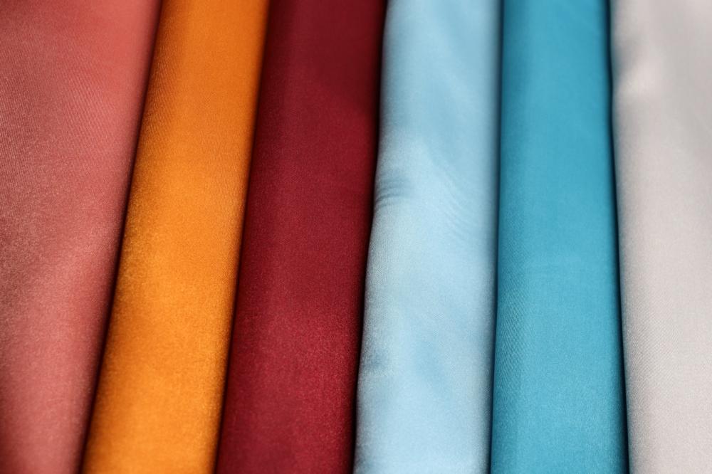 Classic Color 100%Polyester Charmeuse Satin Silk Fabric Classic Color 100%Polyester Charmeuse Satin Silk Fabric
