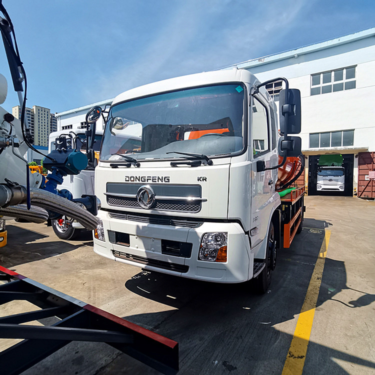 Dongfeng Sewage Suction Truck (7) Dongfeng Sewage Suction Truck (7)