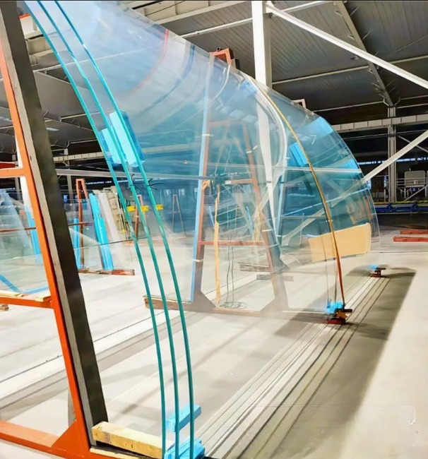 Bent Curved Clear Tempered Laminated Glass Bent Curved Clear Tempered Laminated Glass