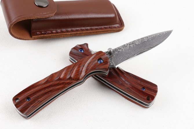 Damascus Knife