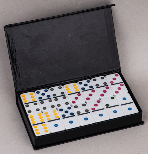 Dominoes In Color Box