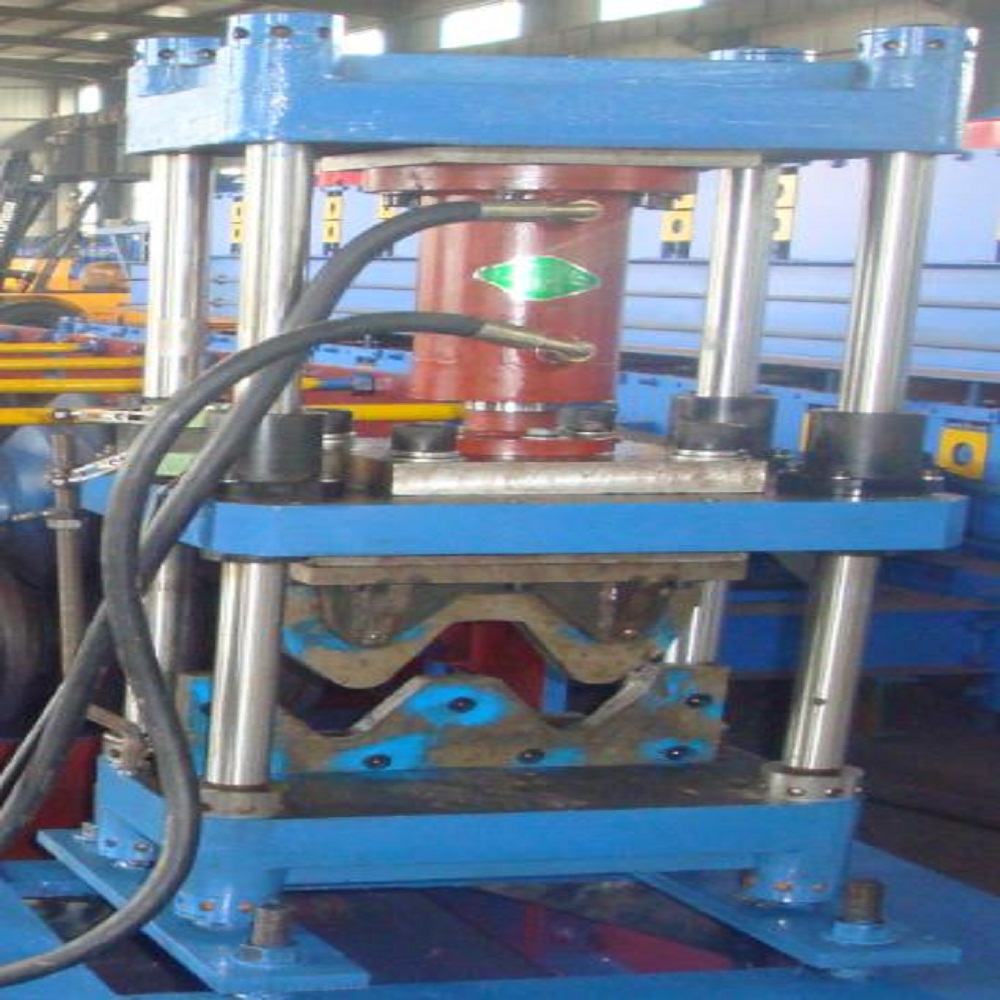 절단 cutting for Road Barrier & Guardrail Making Machine