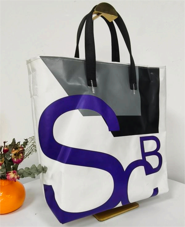 Customized eco-friendly waterproof PVC handbag Customized eco-friendly waterproof PVC handbag