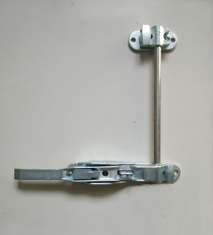 China Heavy Duty Over Center Fastener Lock Latch Manufacturers