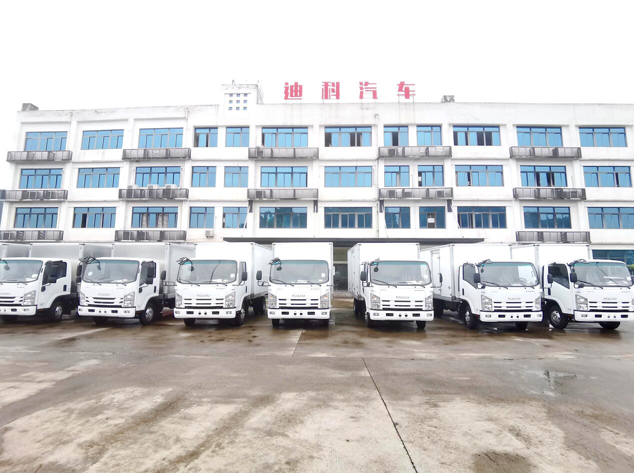 Isuzu insulation vehicle delivery